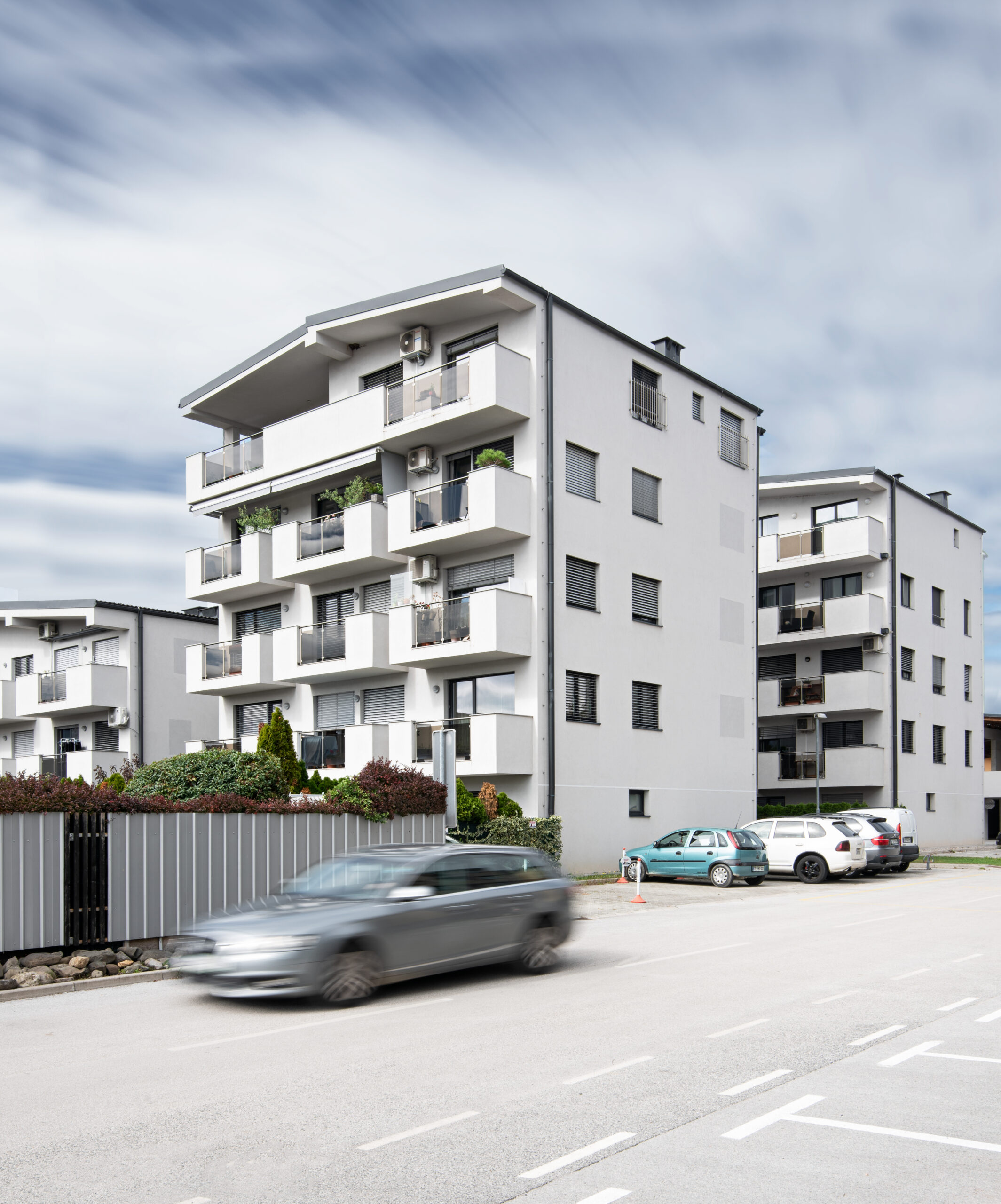 Večstanovanjske zgradbe