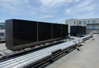 POSLOVNA STAVBA V DUBLINU Z ADAPT MAX PRIHRANI VEČ DESET TISOČ EVROV LETNO 