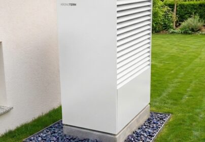 ELEGANCA IN MOČ: ADAPT 0416 V NEBBIA BARVI ZA VSELETNO UDOBJE NOVOGRADNJE